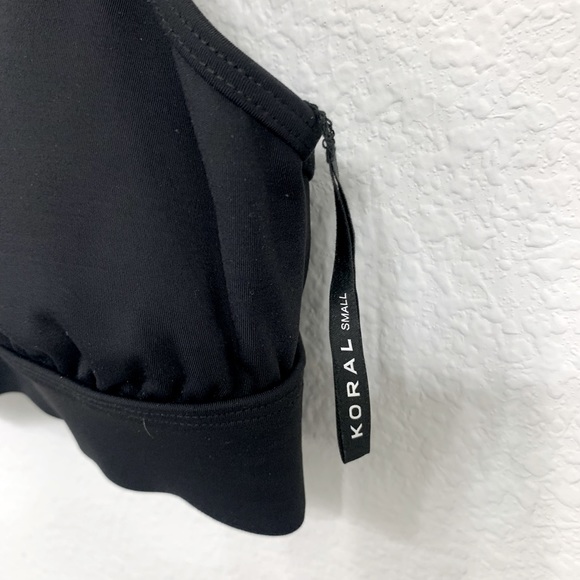 NWT Koral black Sports Bra Size Small - Picture 5 of 5